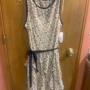 Patterned mid calf dress with blue belt
